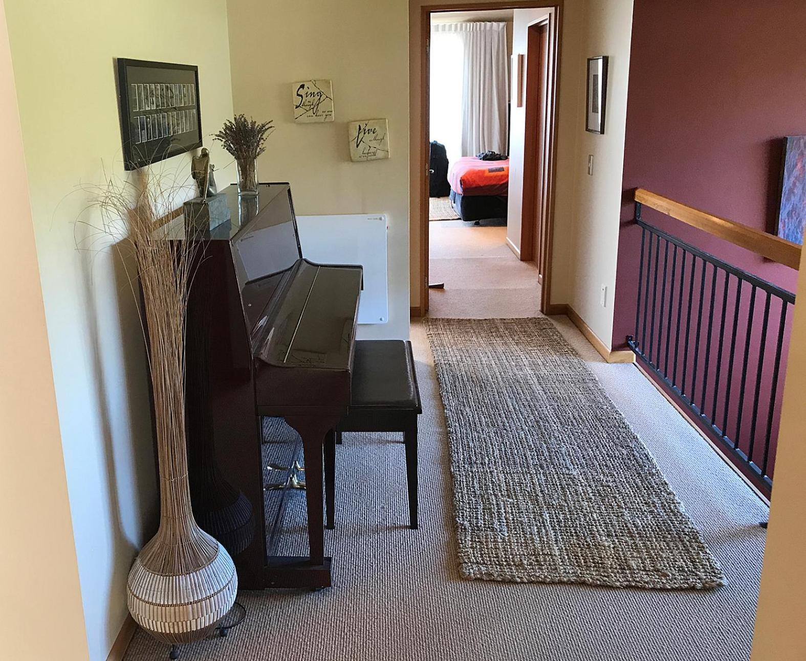 Sargood Splendour - Wanaka Holiday Home Bagian luar foto